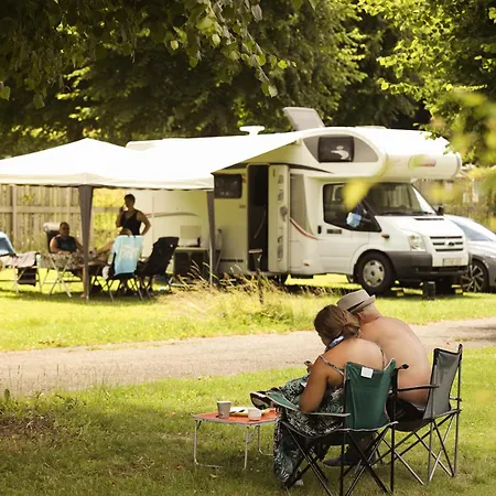 Le Camping *